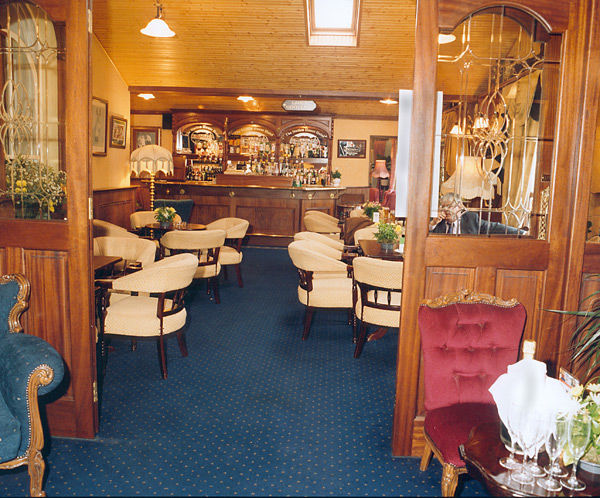 The Station House Hotel Kilmessan Exterior foto